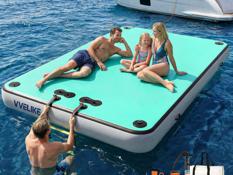 Easy to inflate the inflatable floating dock